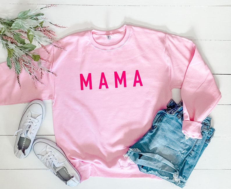 Mama Hot Pink Graphic Sweatshirt image 0